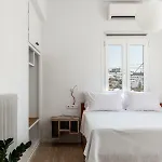 Апартаменты Gazia Sea View House -